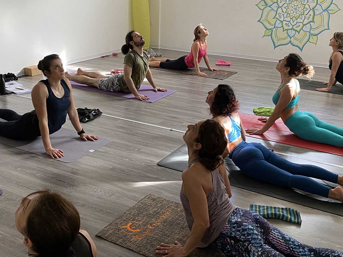 yoga-experience-scuola